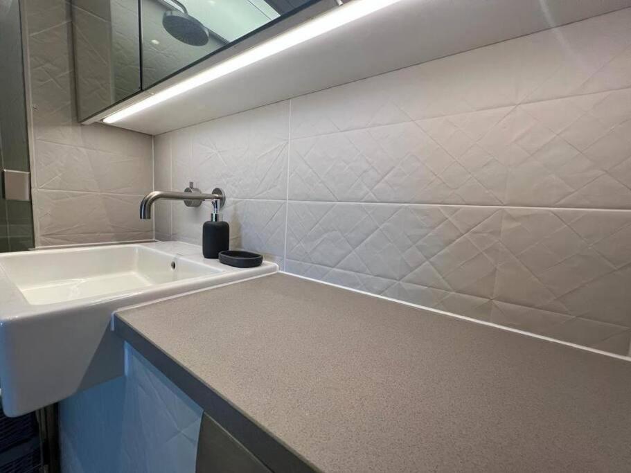 Manhattan Loft Gardens, Stratford E20 Апартаменты Лондон